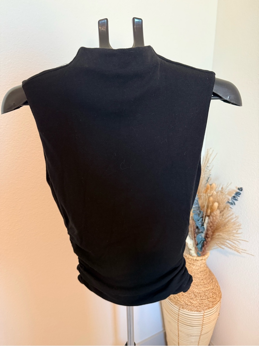 OGL- Sleeveless Mock Neck Ruched Black Top - Picture 2 of 6